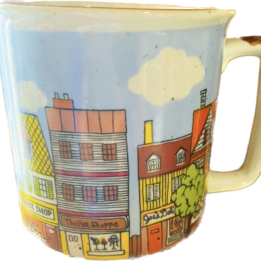 Adorable Vintage Coffee Mug Cityscape